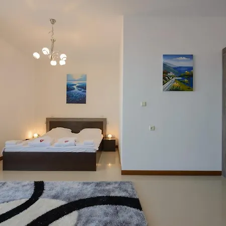 Mia Cassa סבטי ולאס