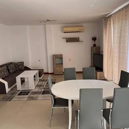 Mia Cassa * סבטי ולאס